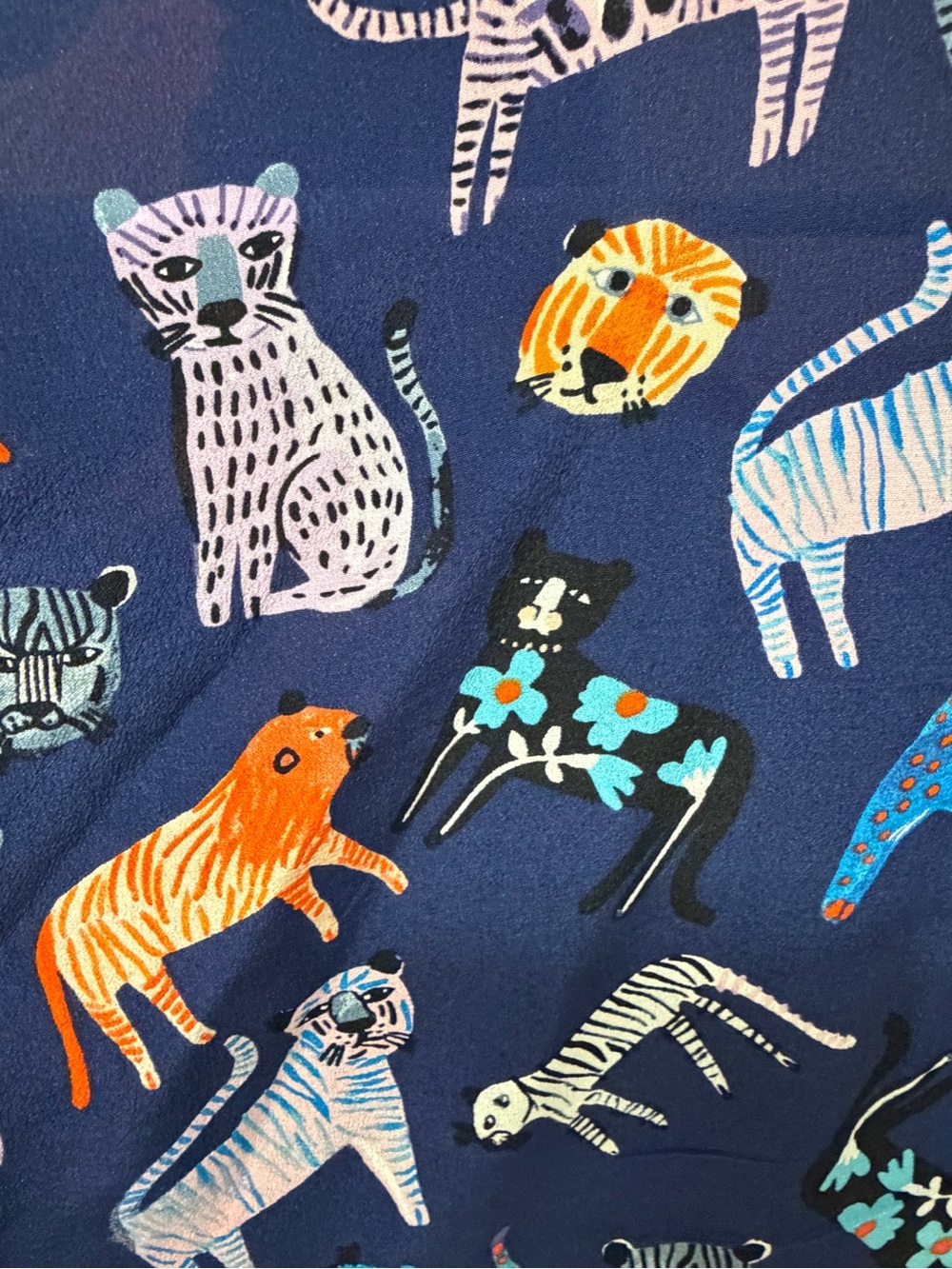 Anthropologie x Carolyn Gavin | Mariposa blouse | 100% silk button up in Big Cat - Picture 4 of 5